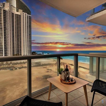 Amazing Apartment Oceanview Beautiful Amenities ซันนีไอลส์บีช ภายนอก รูปภาพ